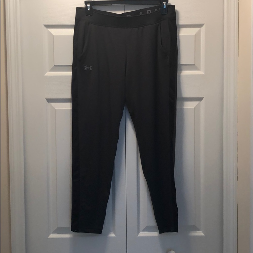 New Under Armour light weight jogging pants